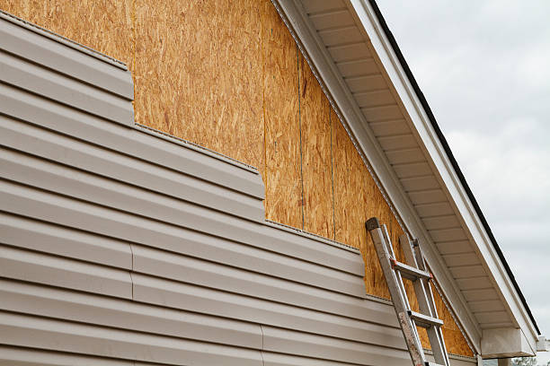 24/7 Emergency Storm Damage Siding Repair experts in Youngstown, NY
